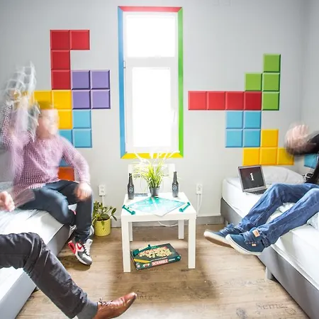 Vandrarhem Tetris *